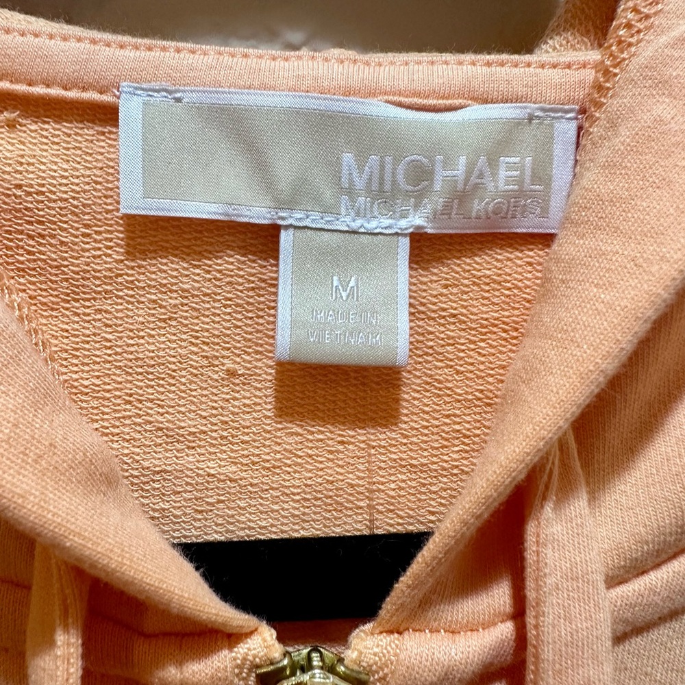 NWT MICHAEL KORS Peach Logo Hoodie Sweatshirt Women’s Size Medium - Picture 3 of 6